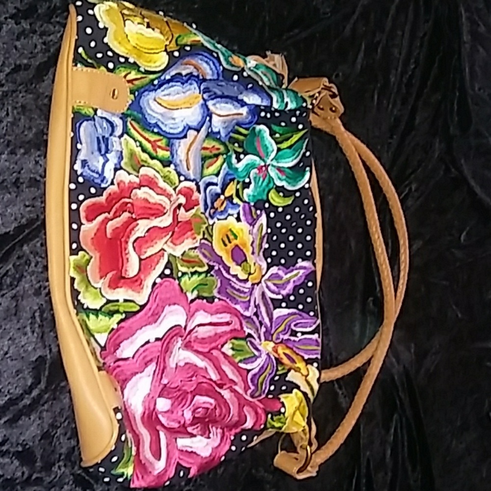 Gargantuan Shoulder Purse
